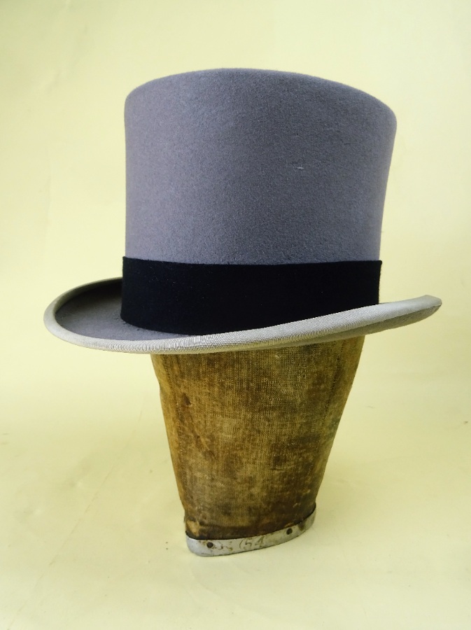 Woodrow top Hat and Box (4).JPG